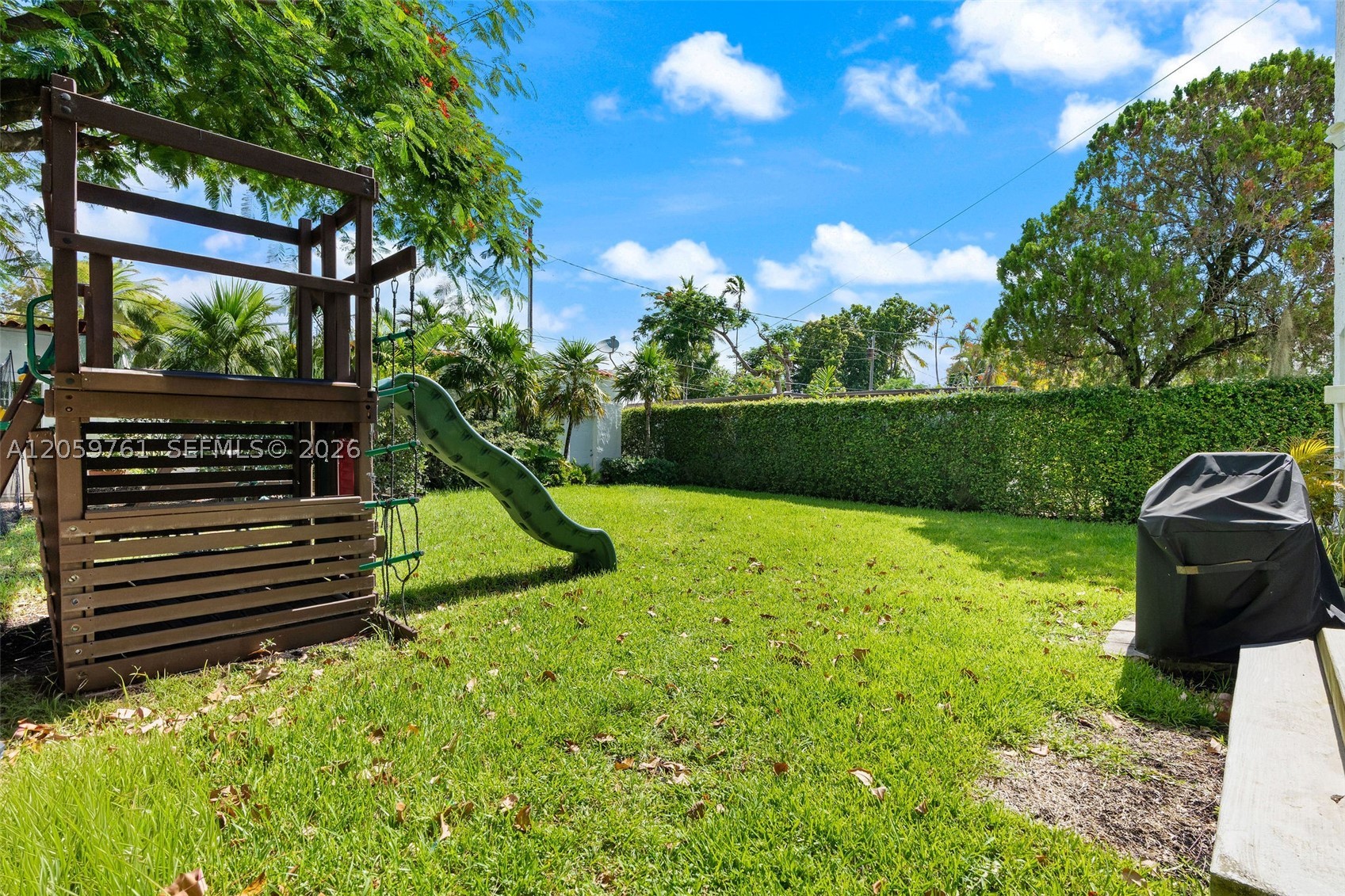 2153 Sw 13th St Miami, FL 33145
