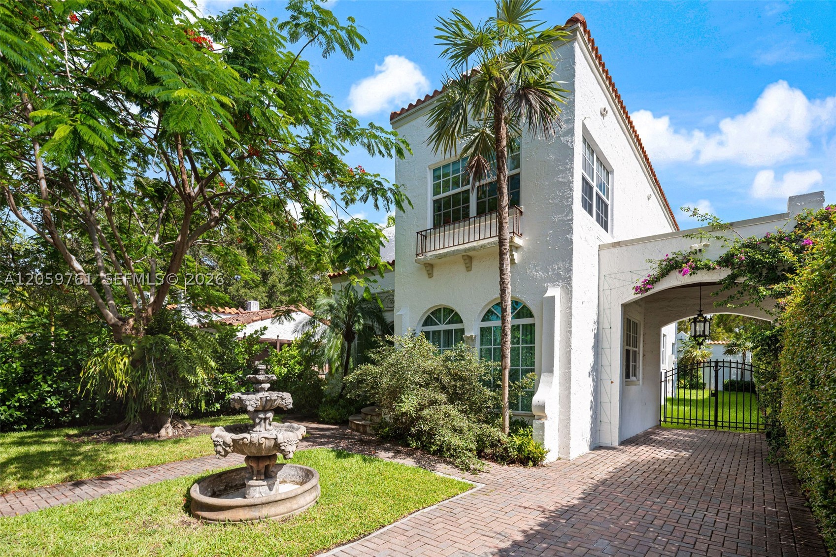 2153 Sw 13th St Miami, FL 33145