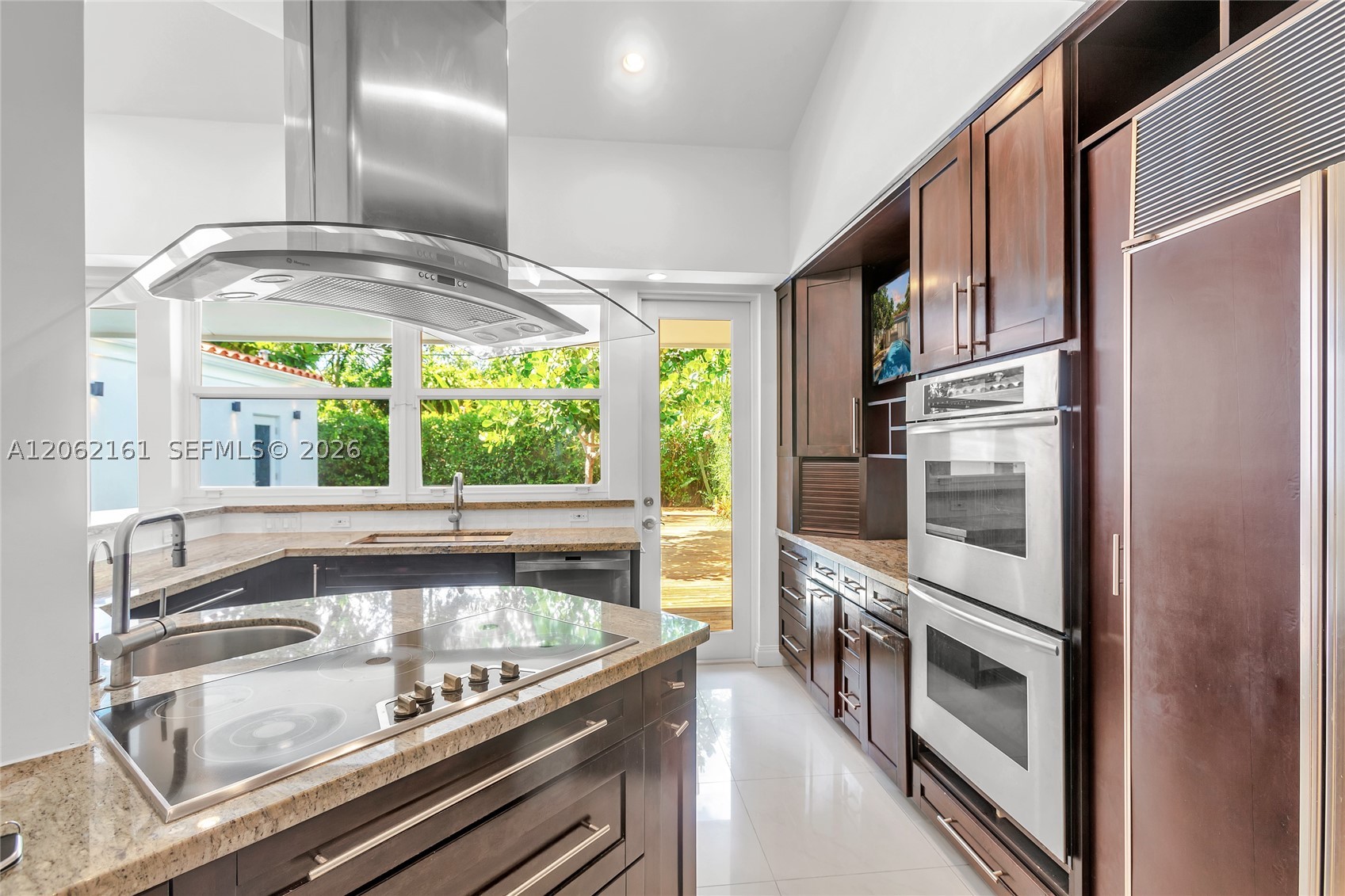 776 NE 74th St Miami, FL 33138