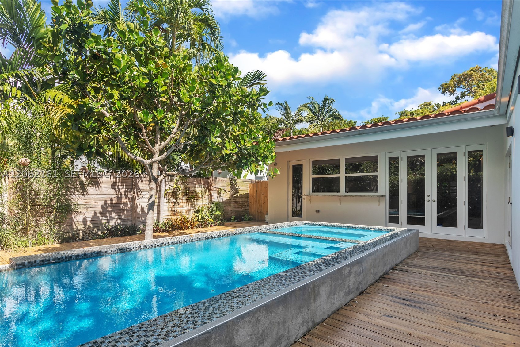 776 NE 74th St Miami, FL 33138