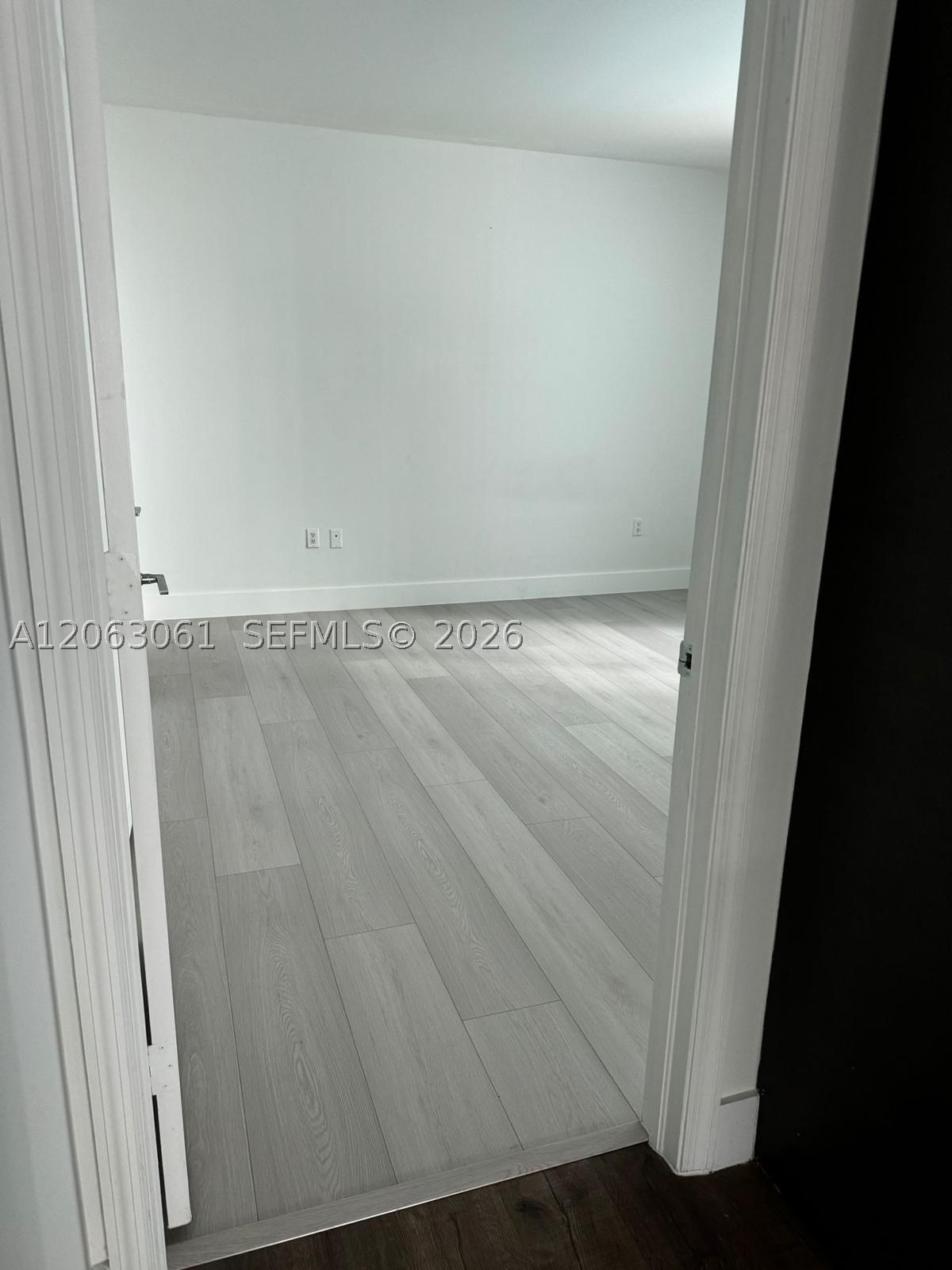 image 500 Brickell East5