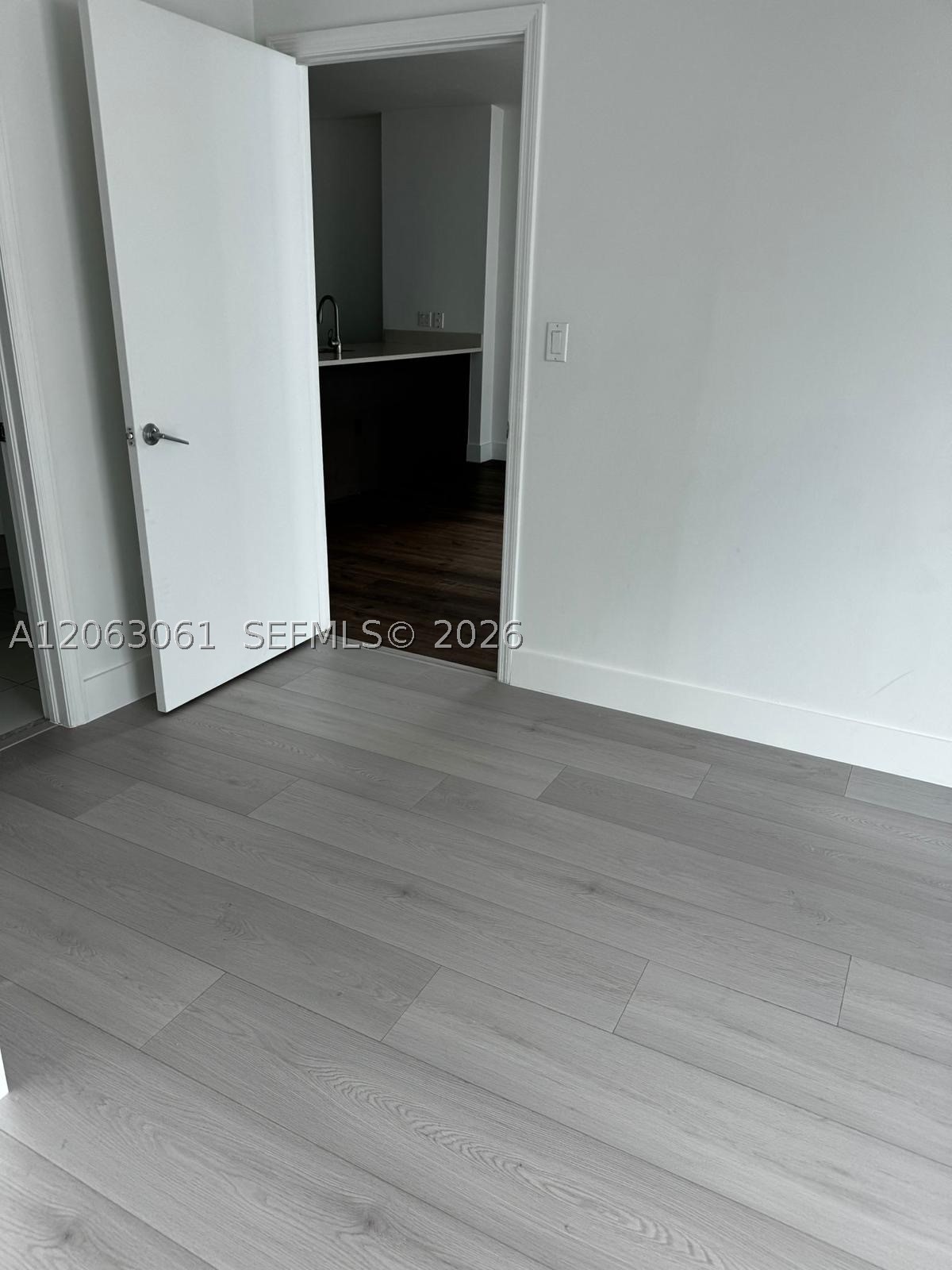 image 500 Brickell East7