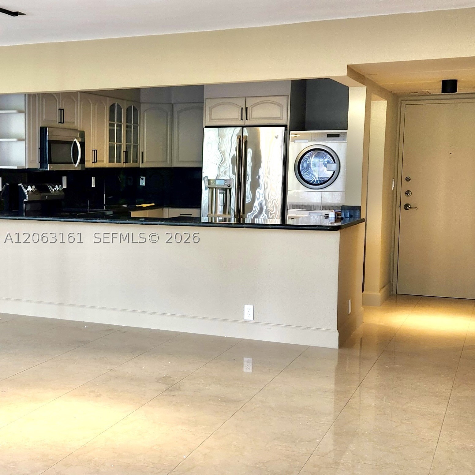 image Brickell Place II10