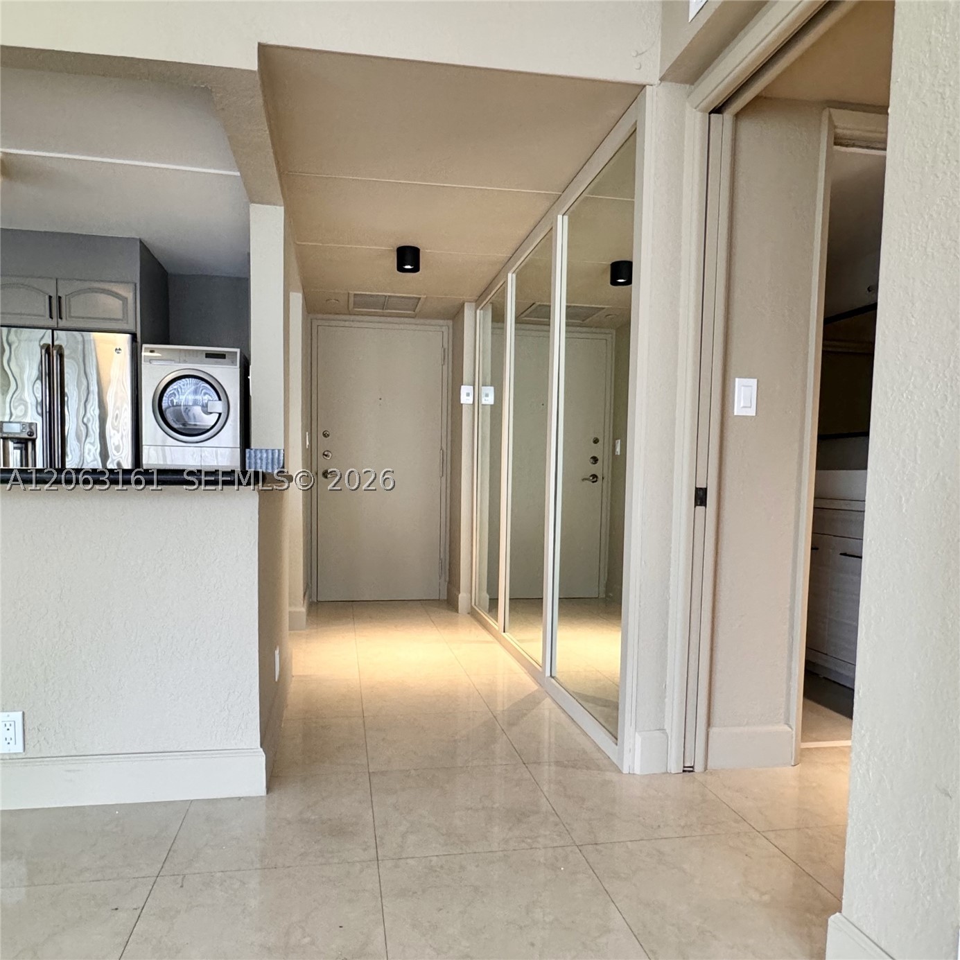 image Brickell Place II11
