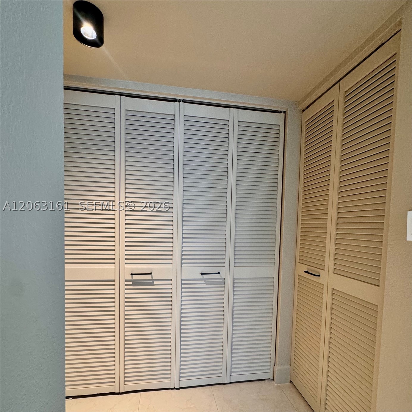 image Brickell Place II21