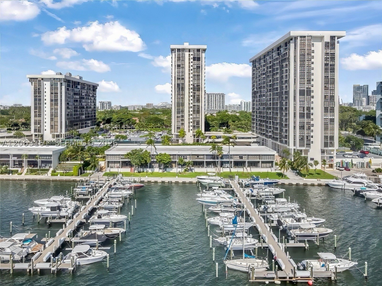 image Brickell Place II44