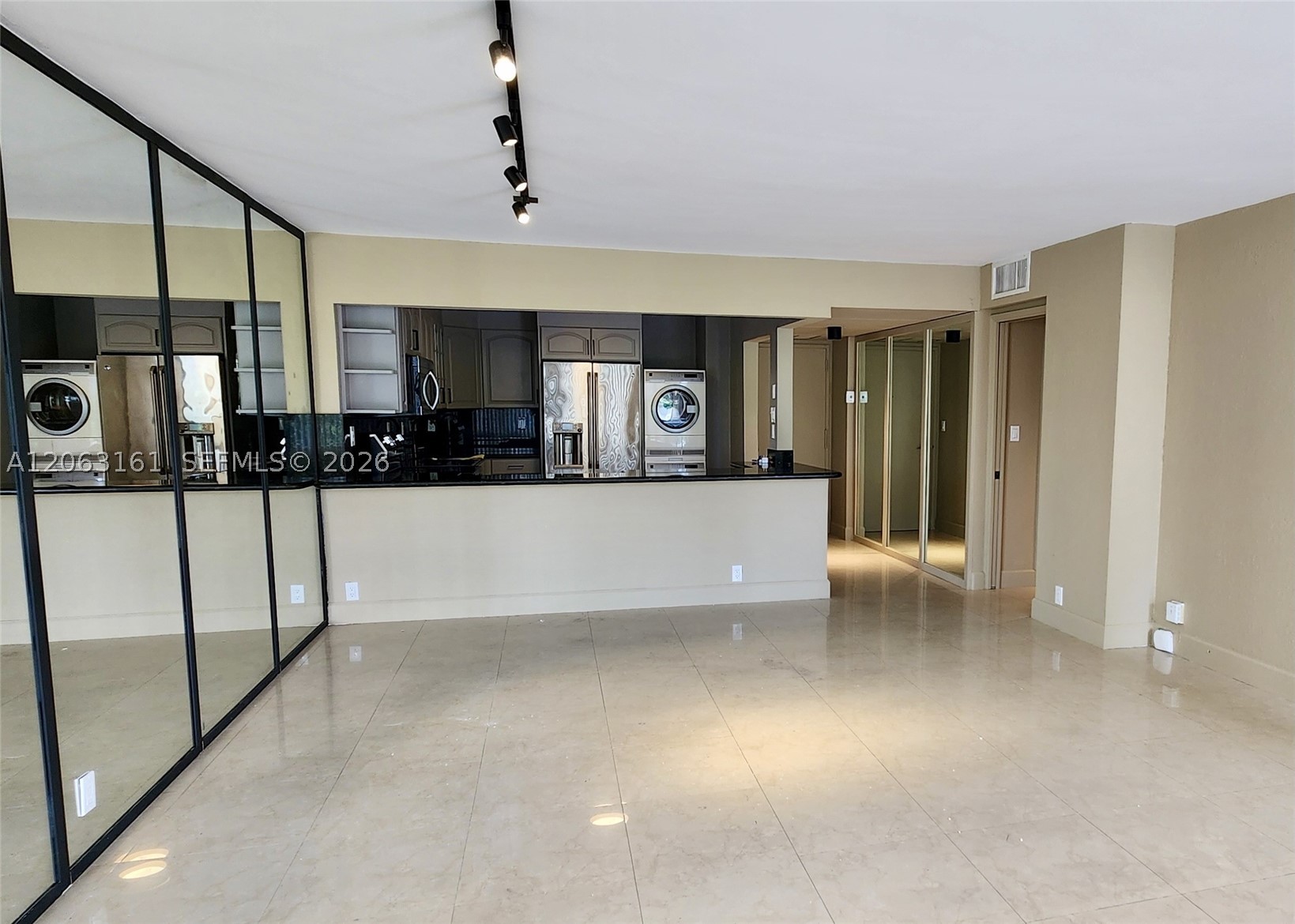 image Brickell Place II6