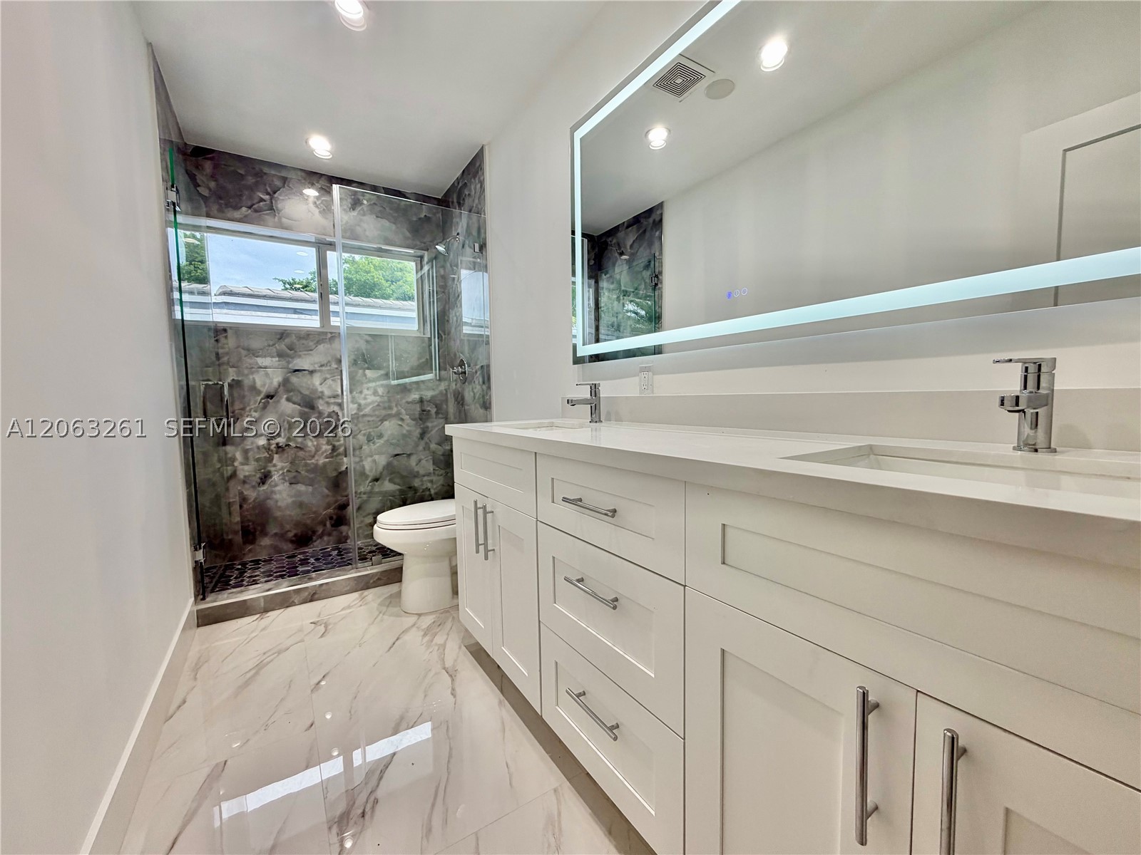 12810 Cyprus Rd North Miami, FL 33181