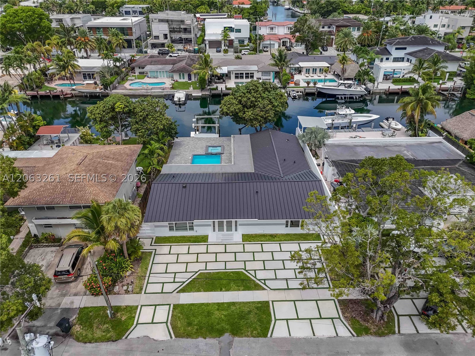 12810 Cyprus Rd North Miami, FL 33181