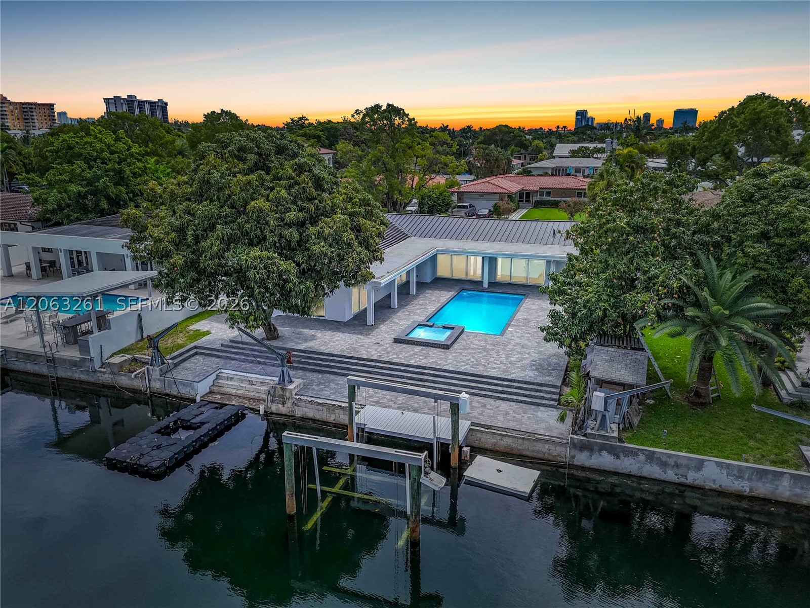 12810 Cyprus Rd North Miami, FL 33181