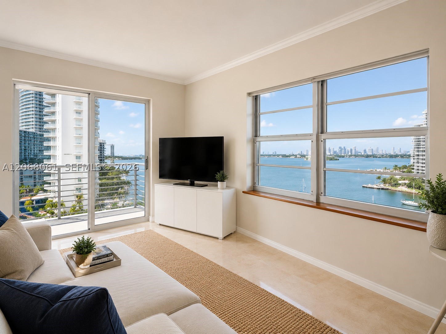 1450 Lincoln Rd #1010 Miami Beach, FL 33139