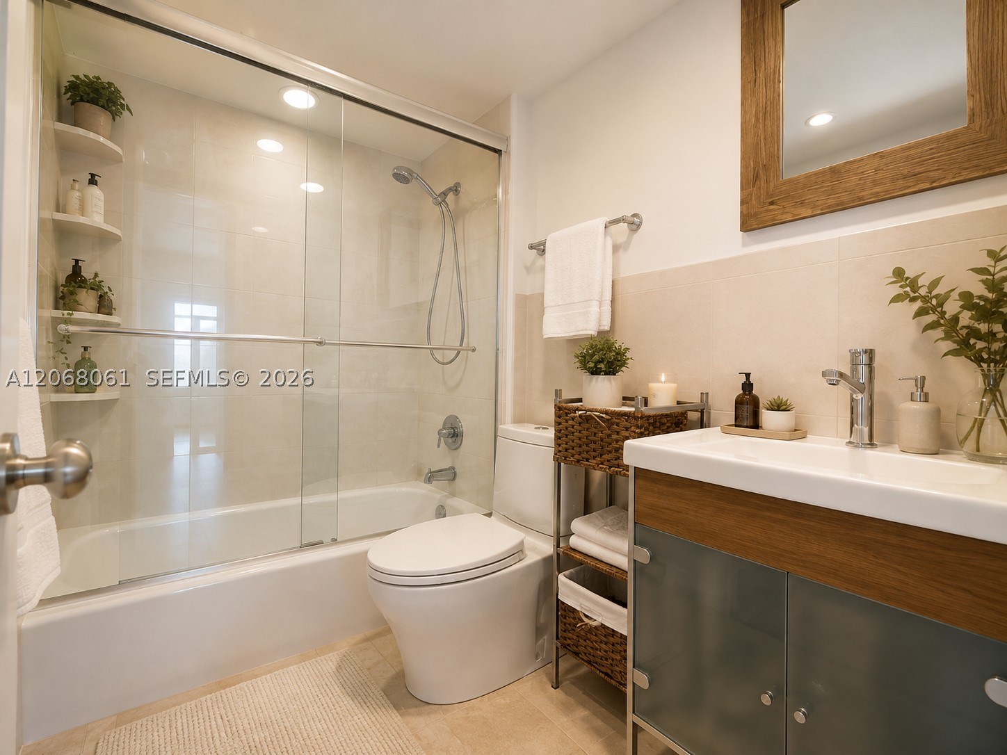 1450 Lincoln Rd #1010 Miami Beach, FL 33139