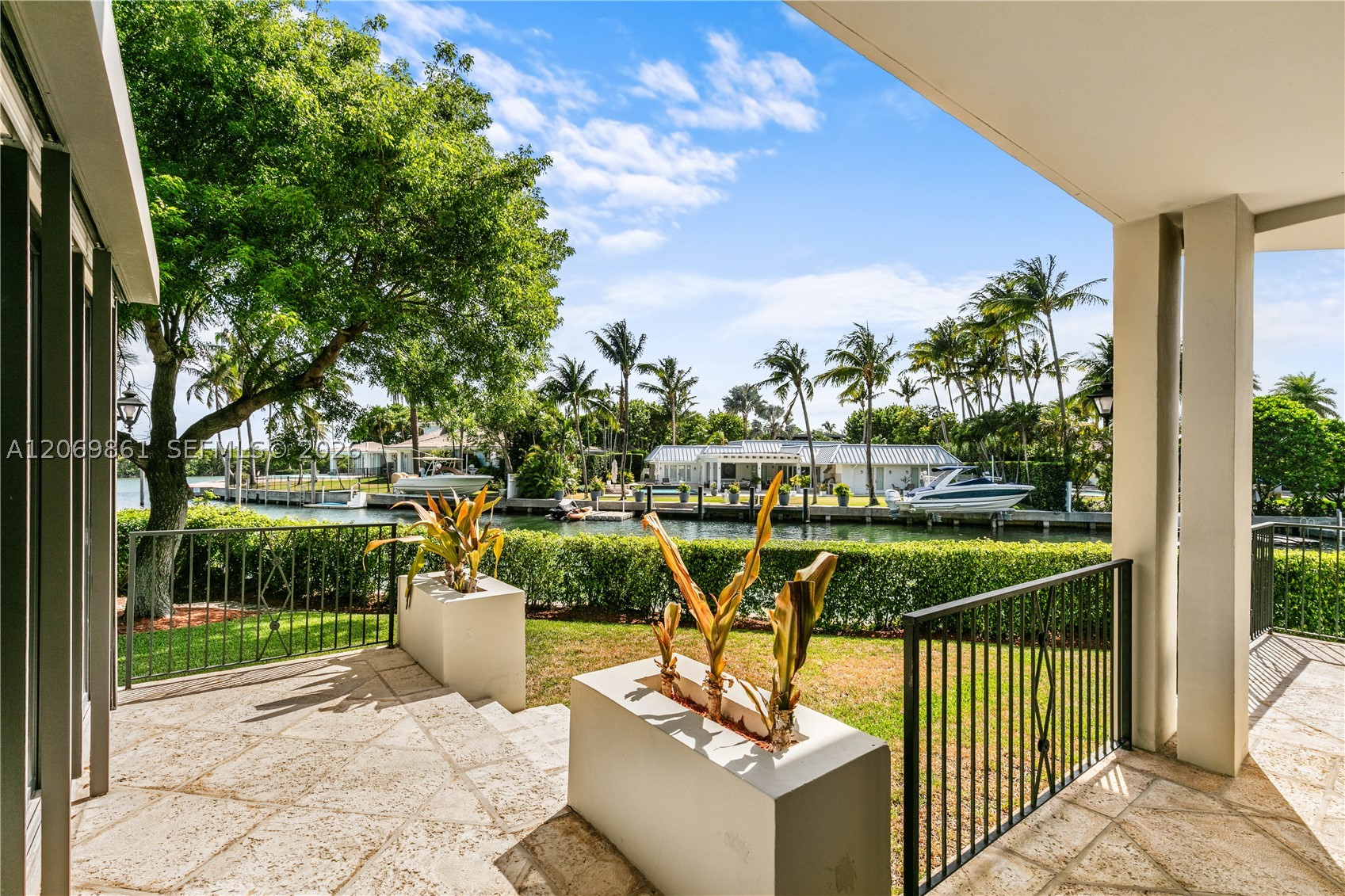 241 Cape Florida Dr Key Biscayne, FL 33149