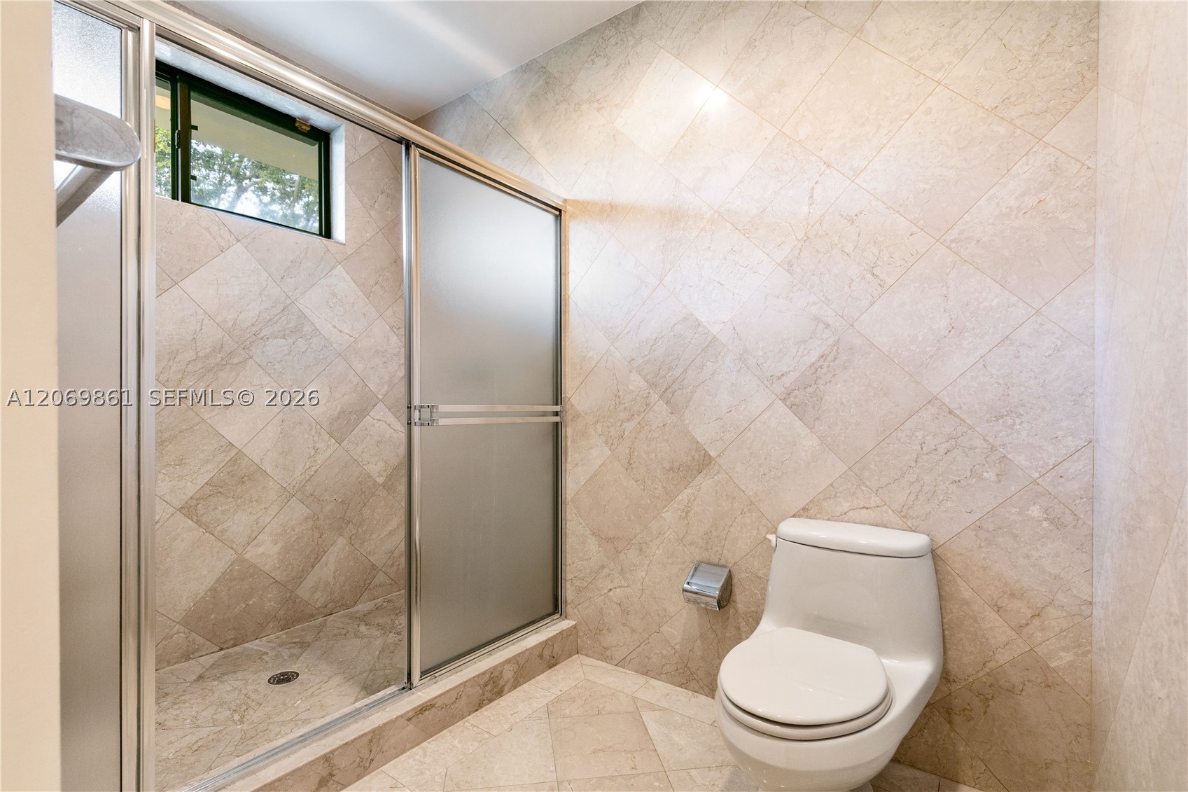 241 Cape Florida Dr Key Biscayne, FL 33149