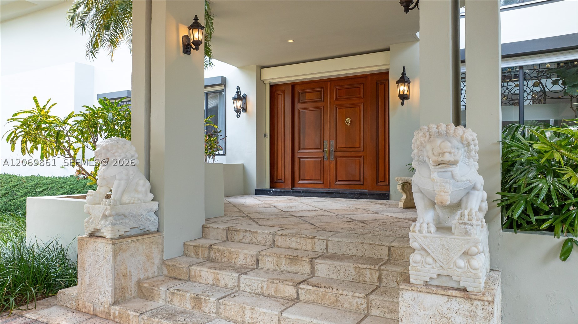 241 Cape Florida Dr Key Biscayne, FL 33149