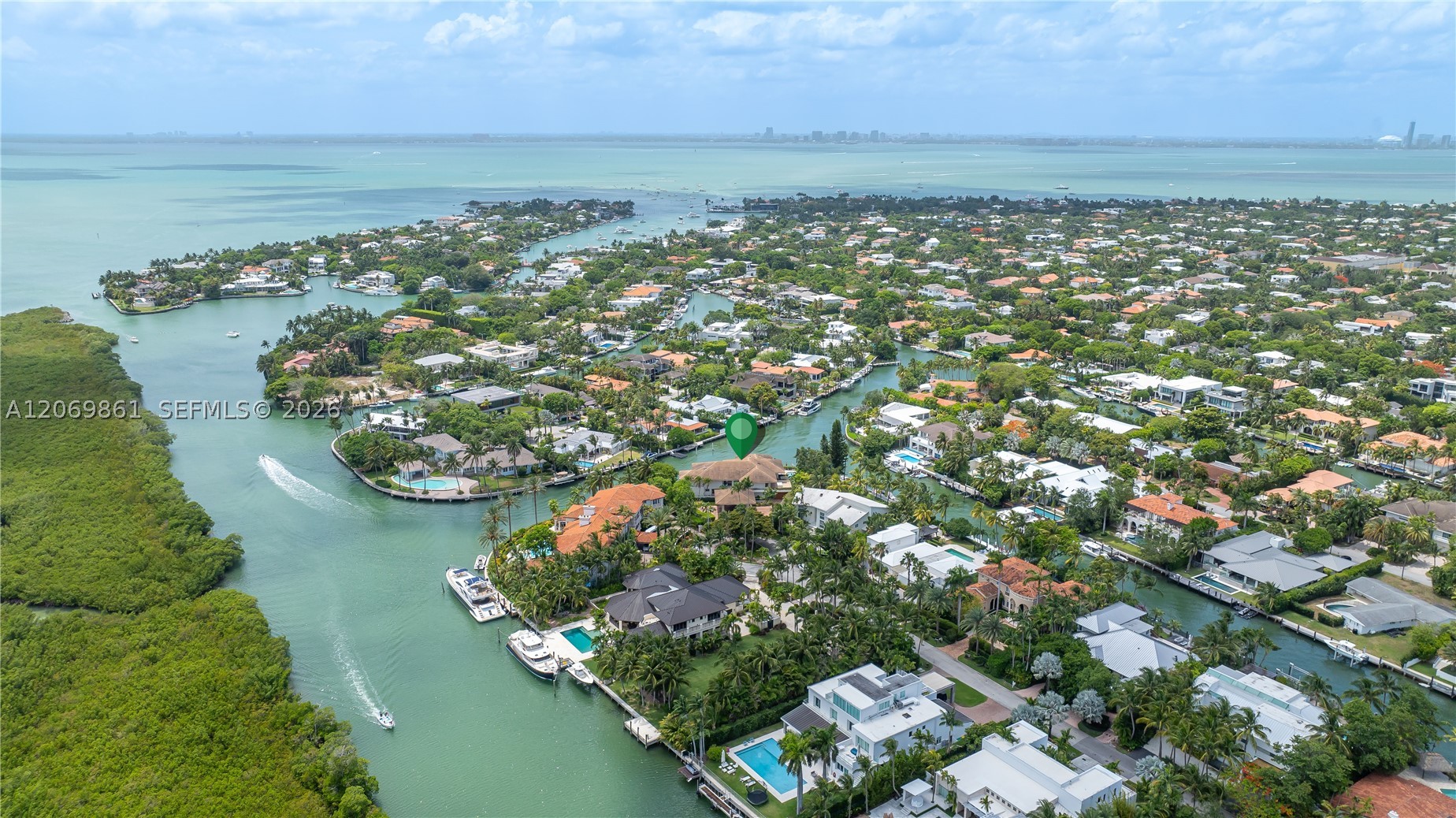 241 Cape Florida Dr Key Biscayne, FL 33149
