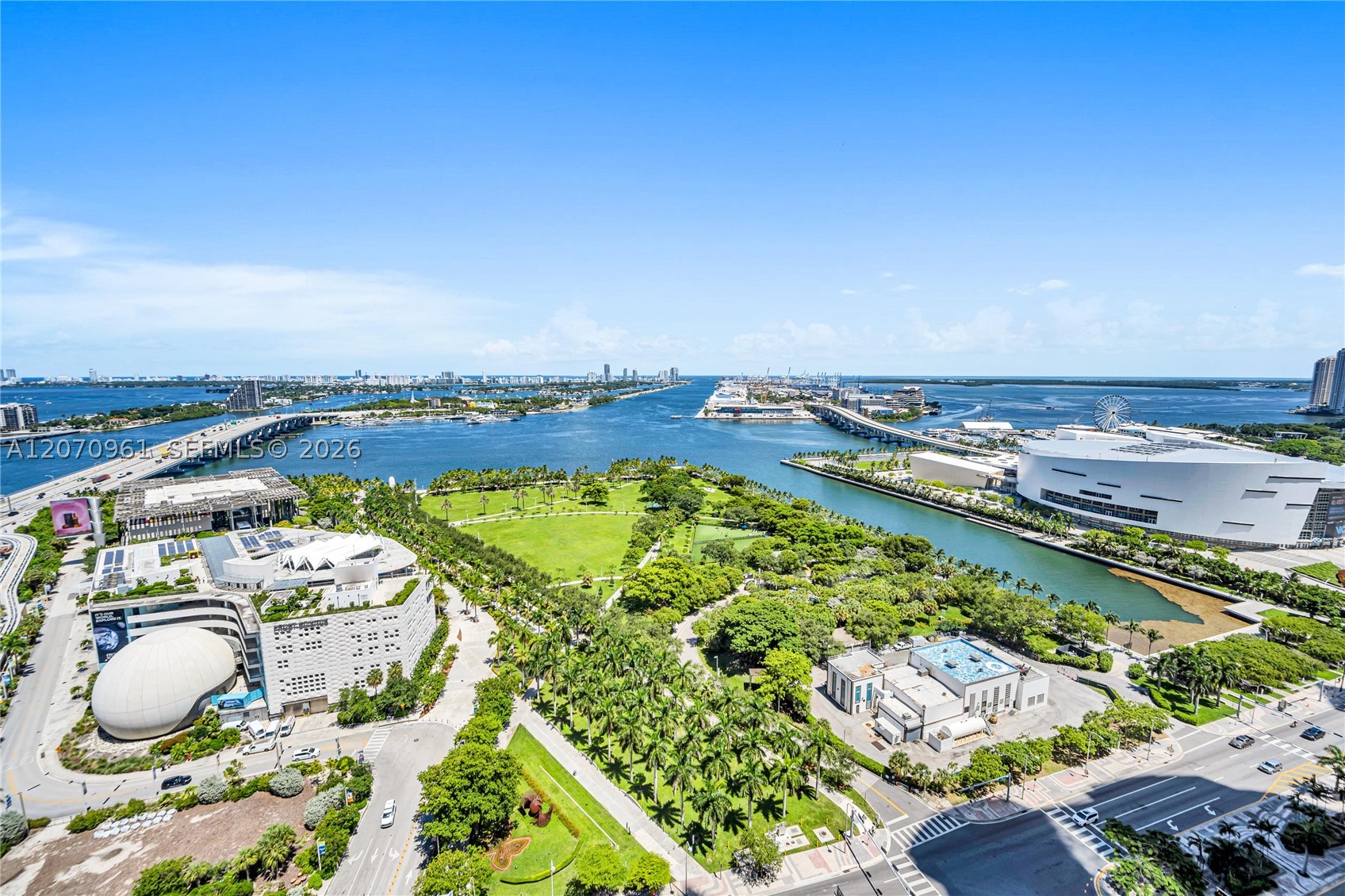 image Ten Museum Park71
