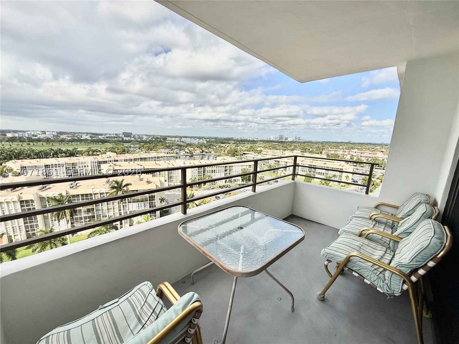 600 Three Iss Blvd #1107