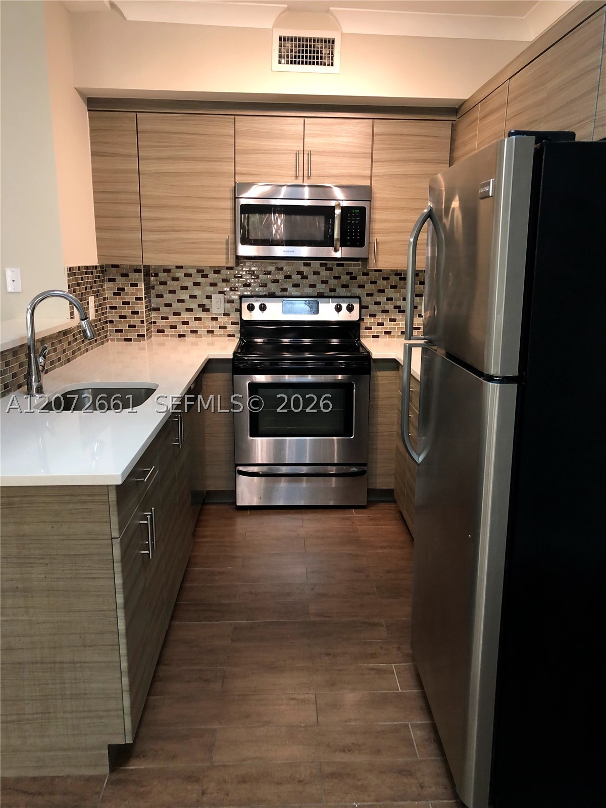 222 Sidonia Ave #12
