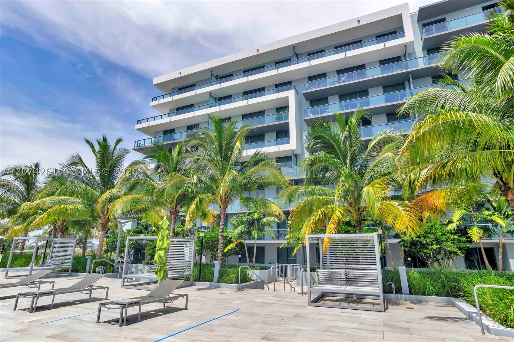 2960 NE 207th St #1102 Aventura, FL 33180