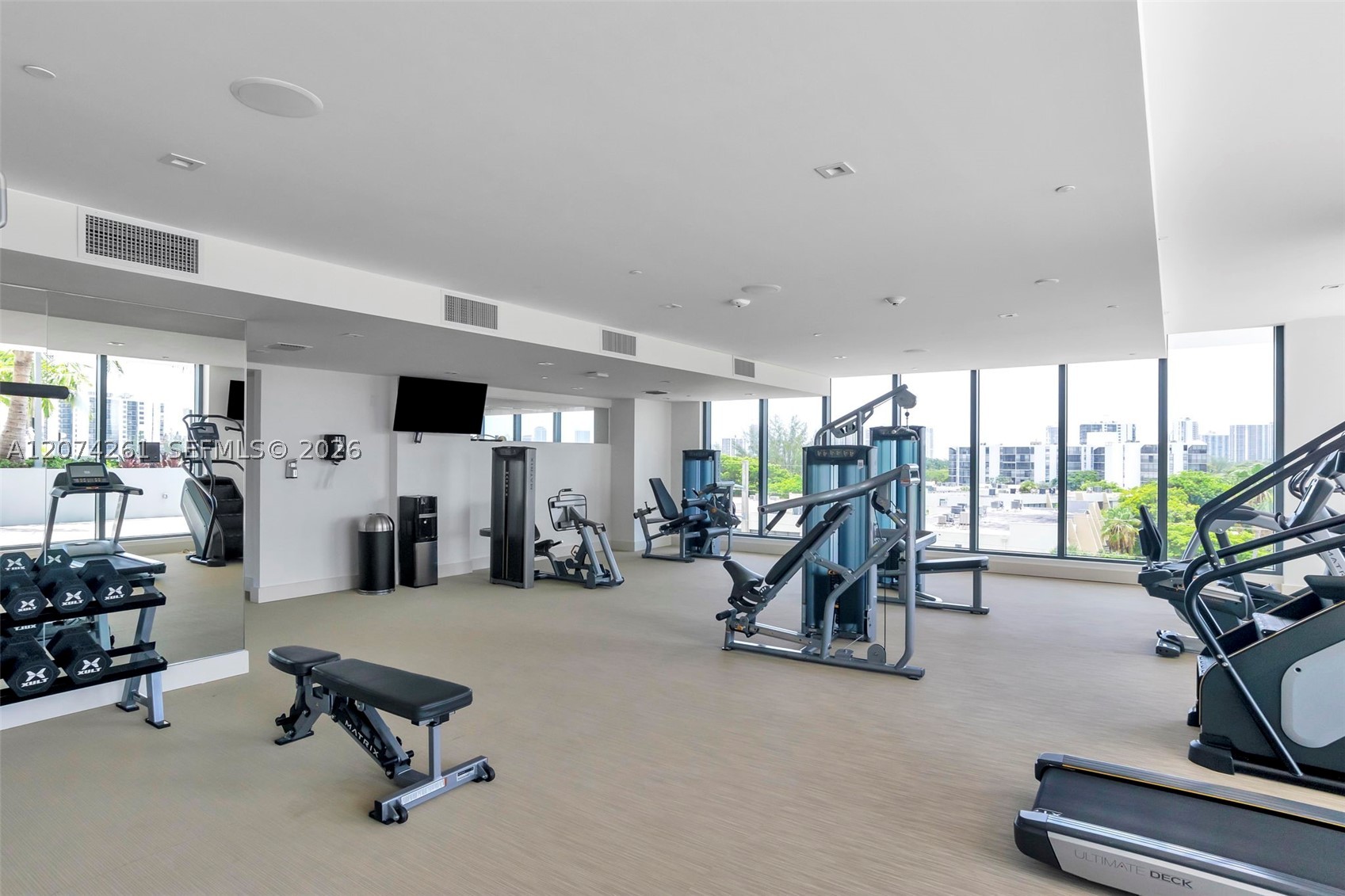 2960 NE 207th St #1102 Aventura, FL 33180