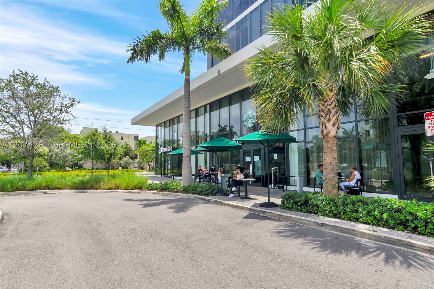 2960 NE 207th St #1102 Aventura, FL 33180