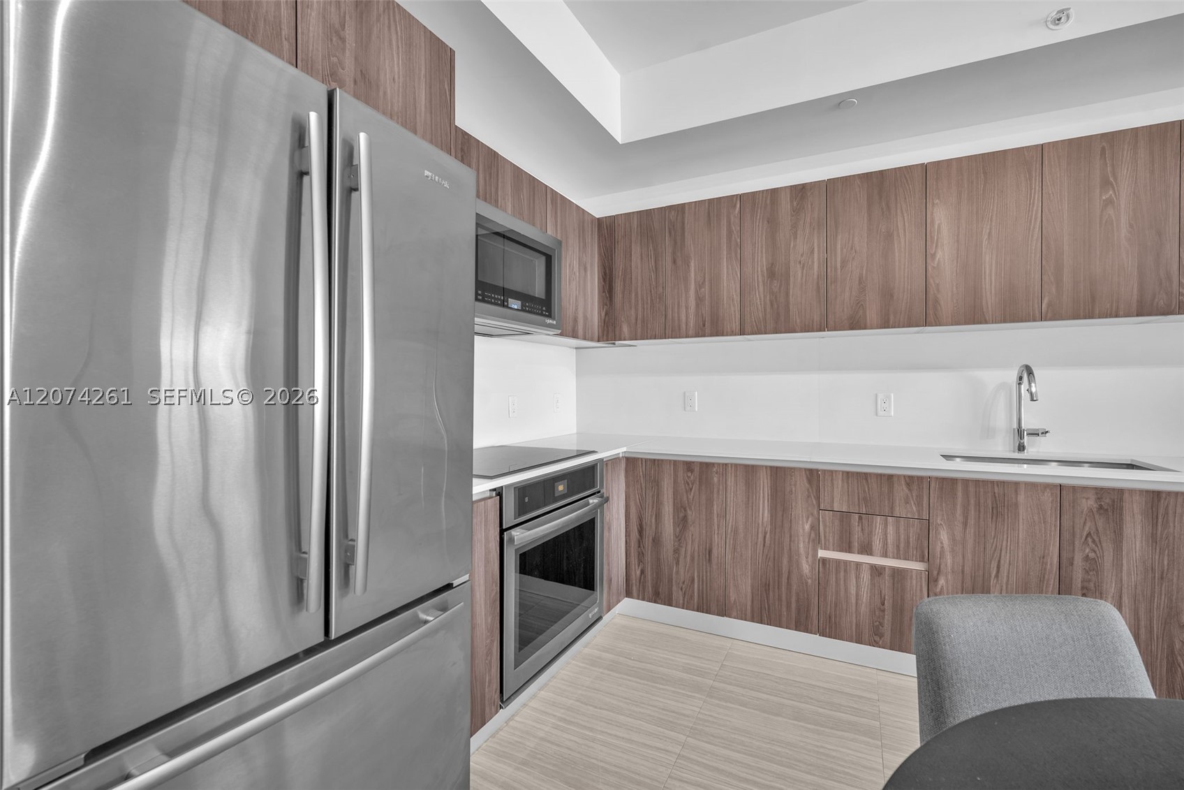 2960 NE 207th St #1102 Aventura, FL 33180