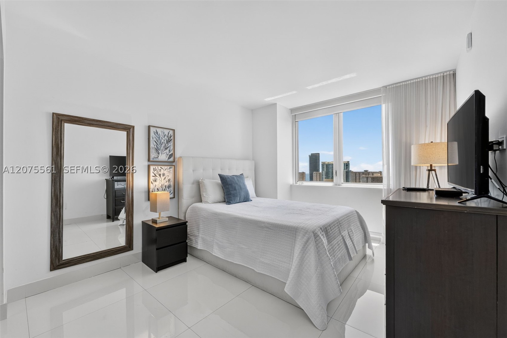 image Beachwalk Condominium16