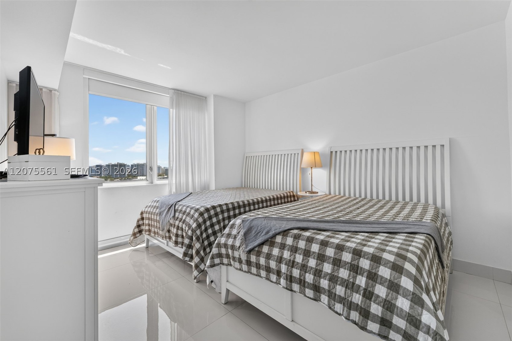 image Beachwalk Condominium19