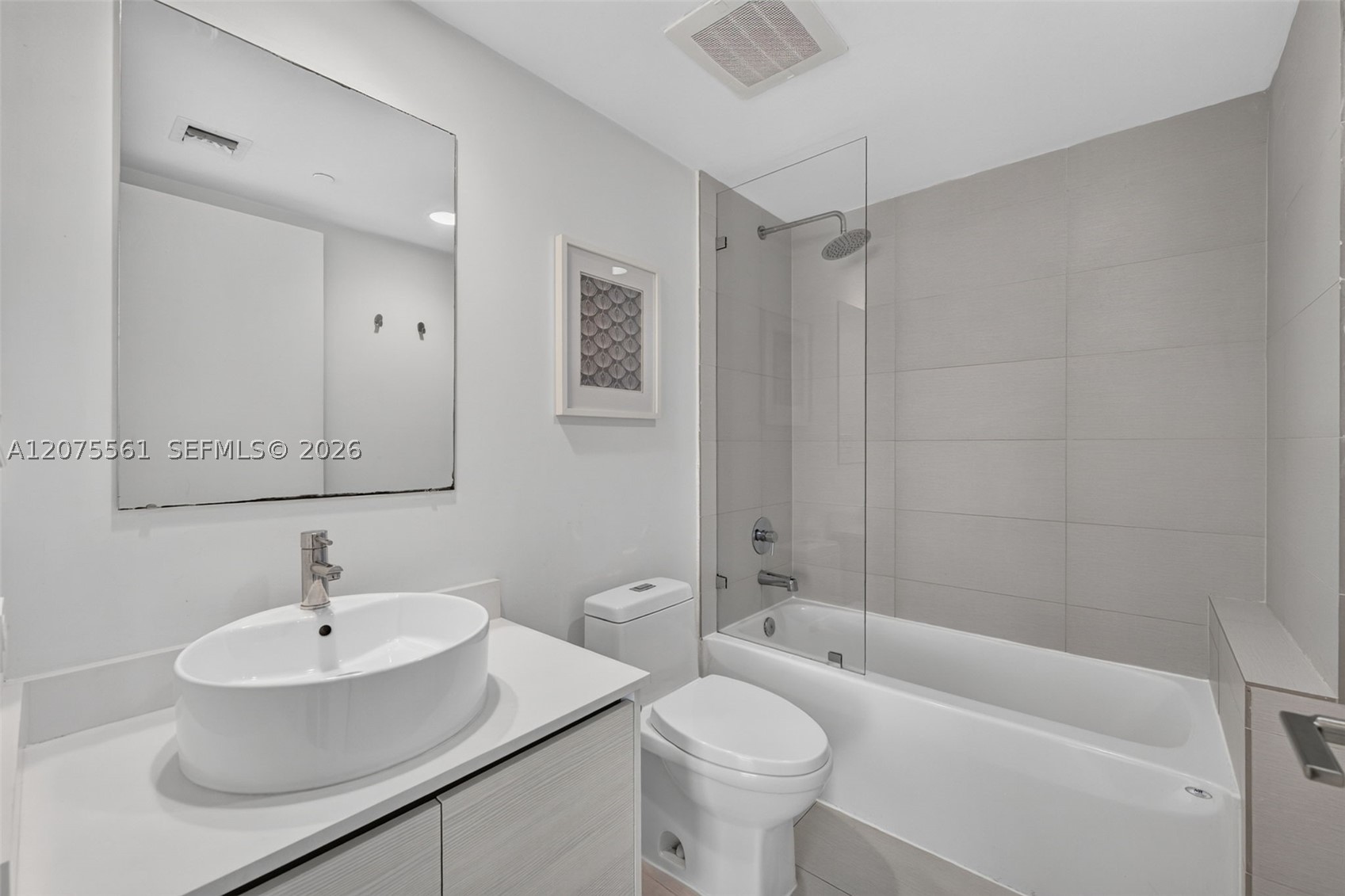 image Beachwalk Condominium29