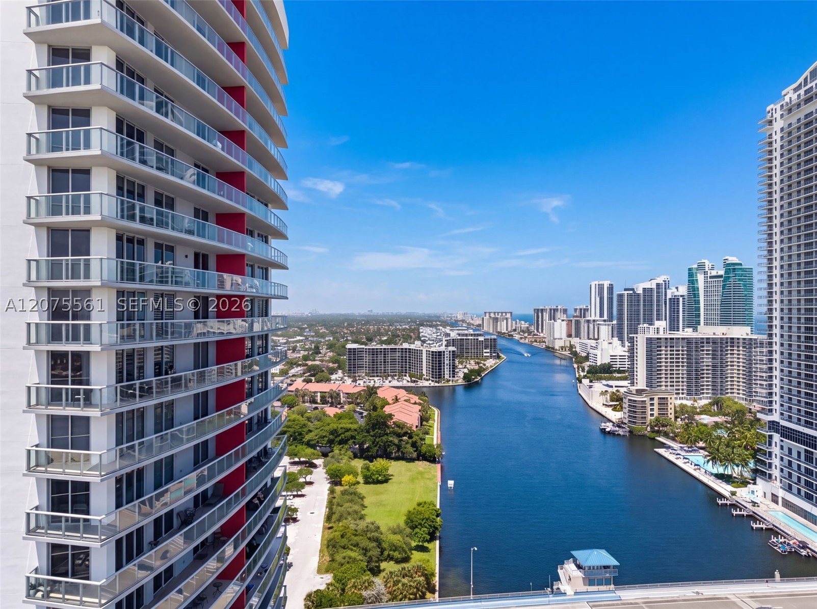 image Beachwalk Condominium5
