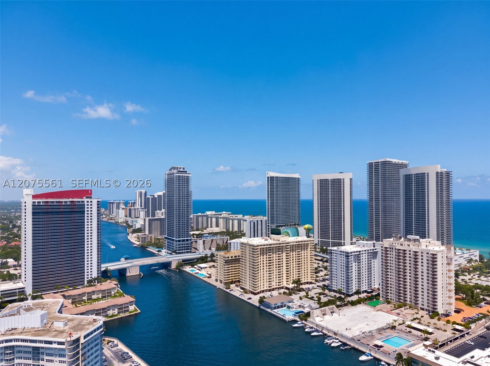 image Beachwalk Condominium8