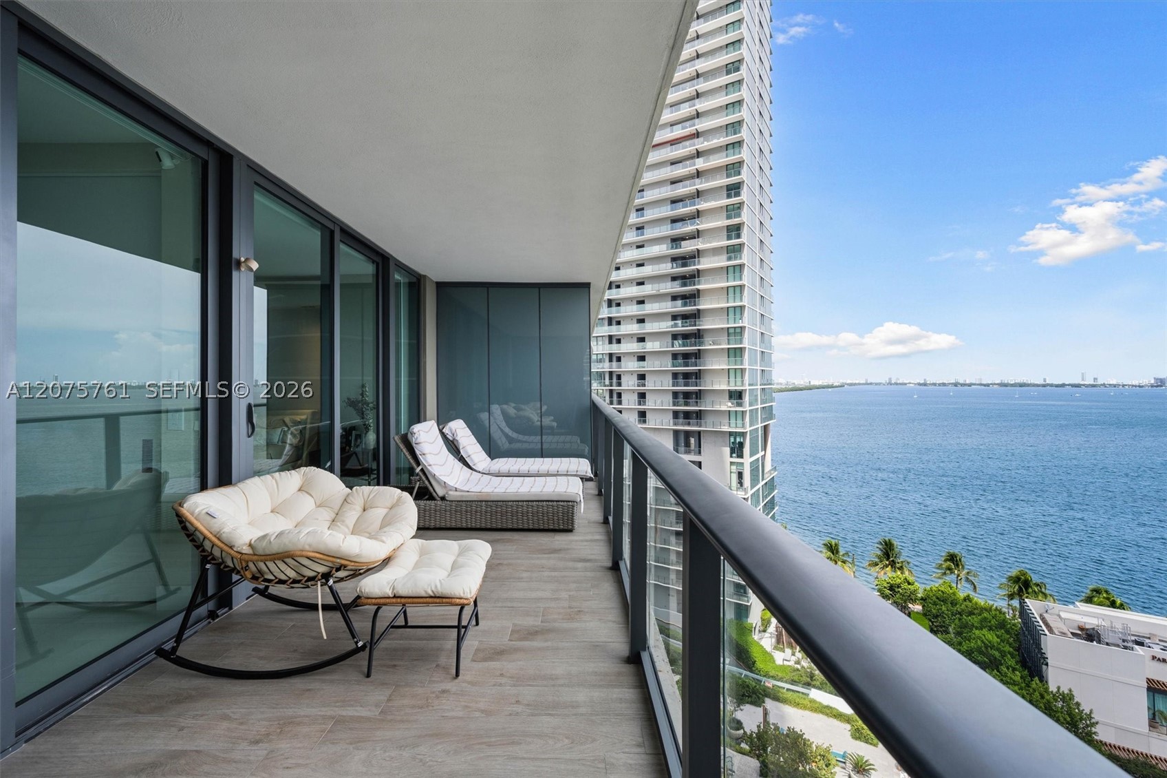650 NE 32nd St #1203 Miami, FL 33137
