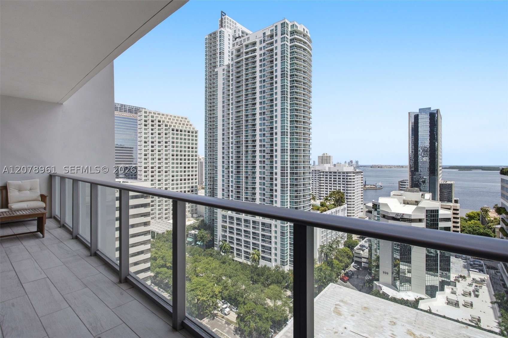 image 1010 Brickell12