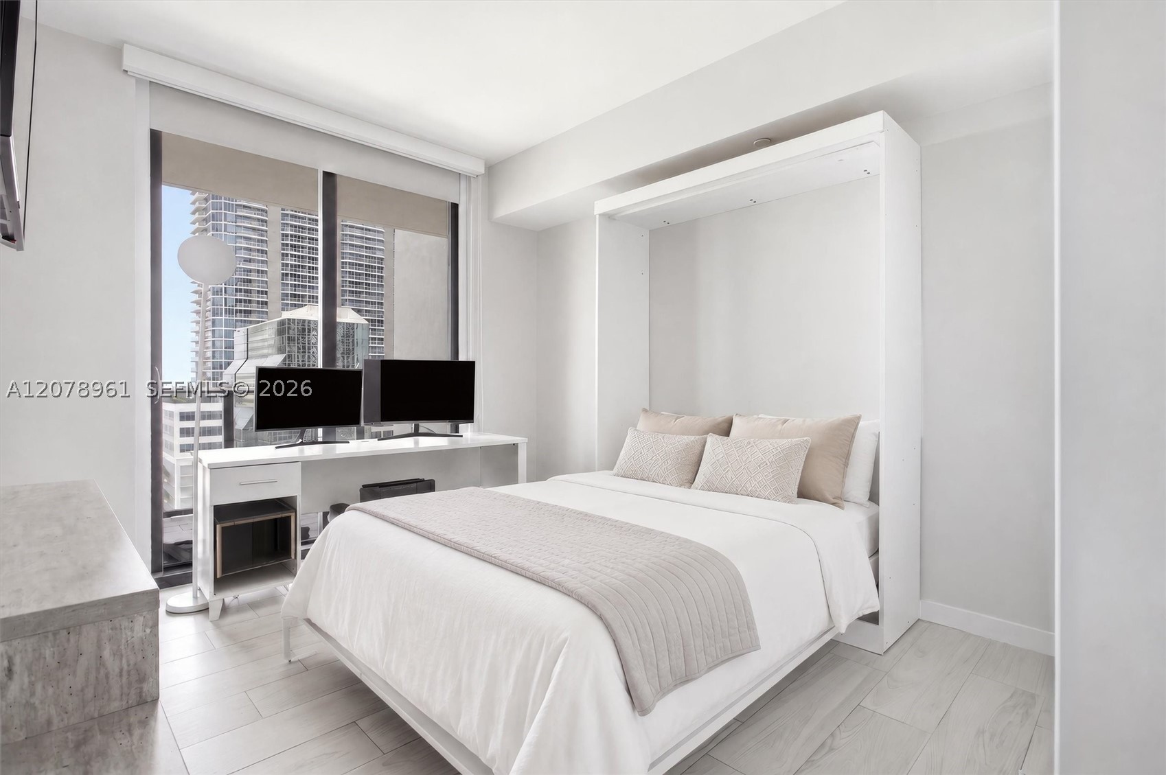 image 1010 Brickell26