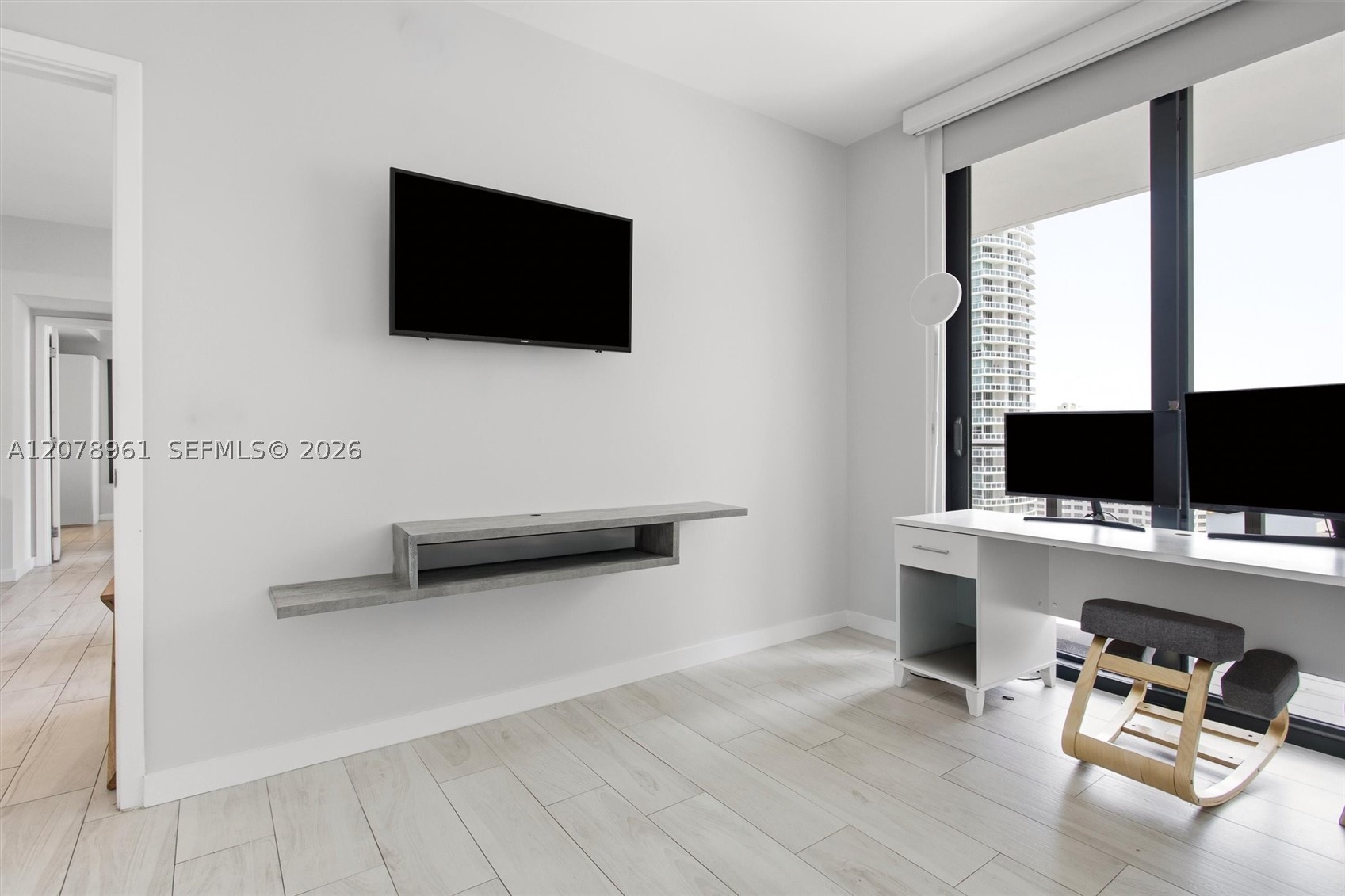 image 1010 Brickell28