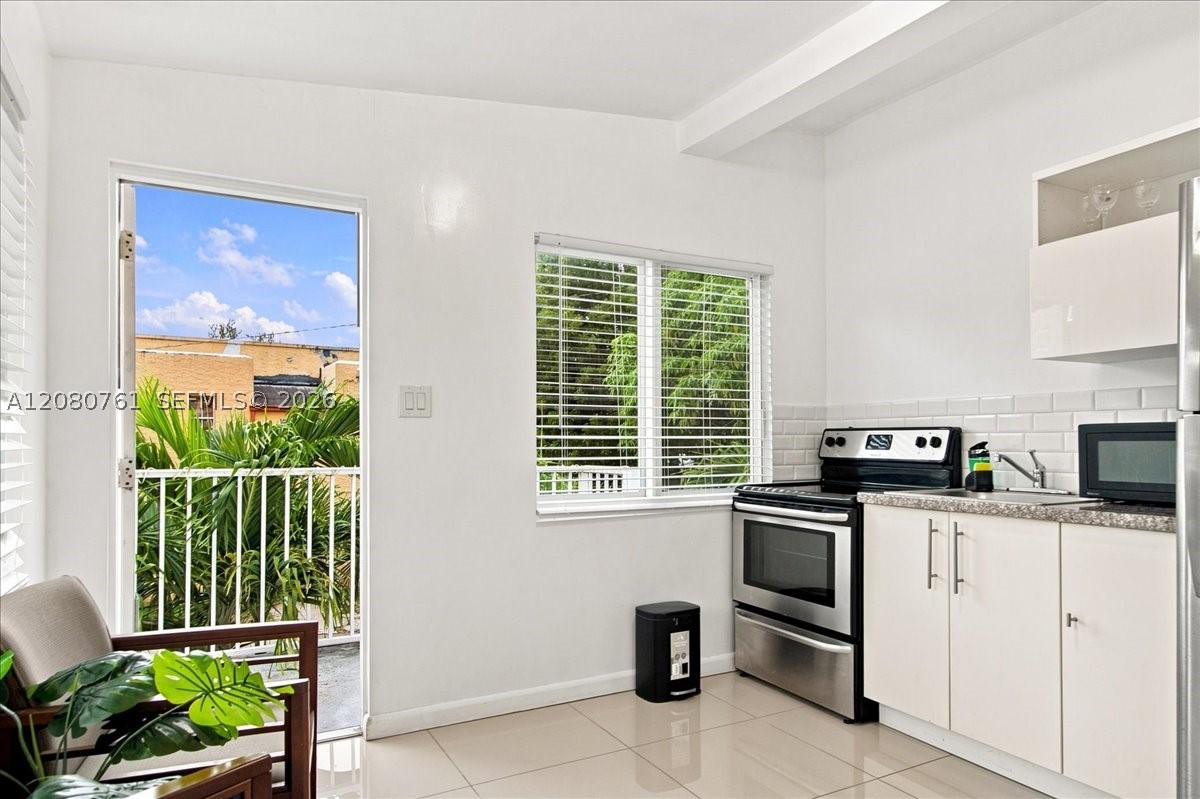 268 NW 34th St Miami, FL 33127