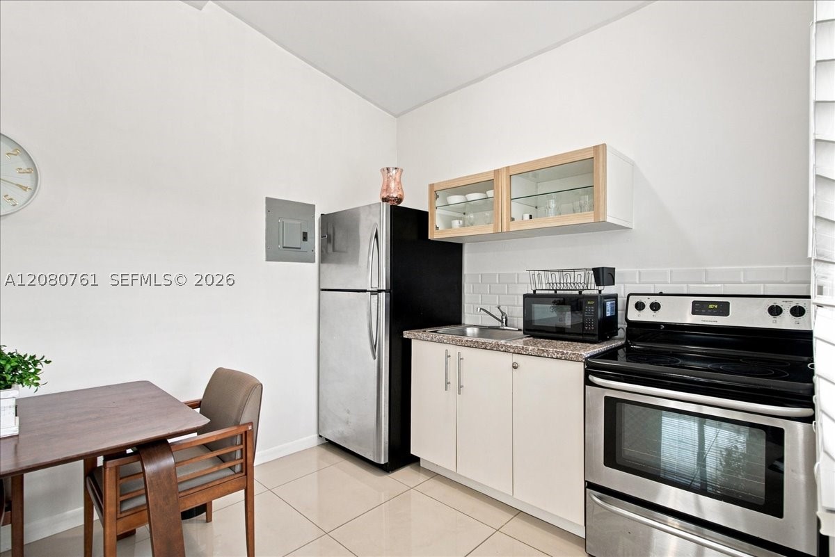 268 NW 34th St Miami, FL 33127