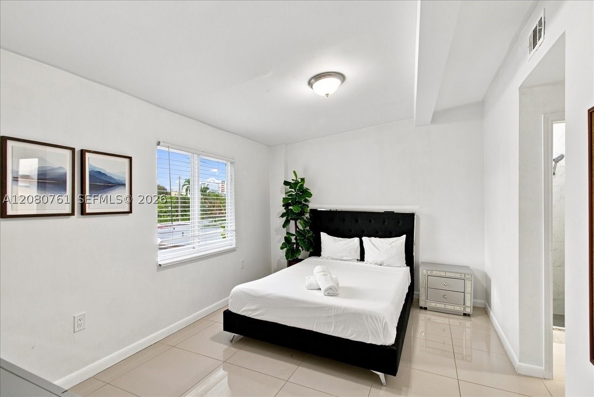268 NW 34th St Miami, FL 33127