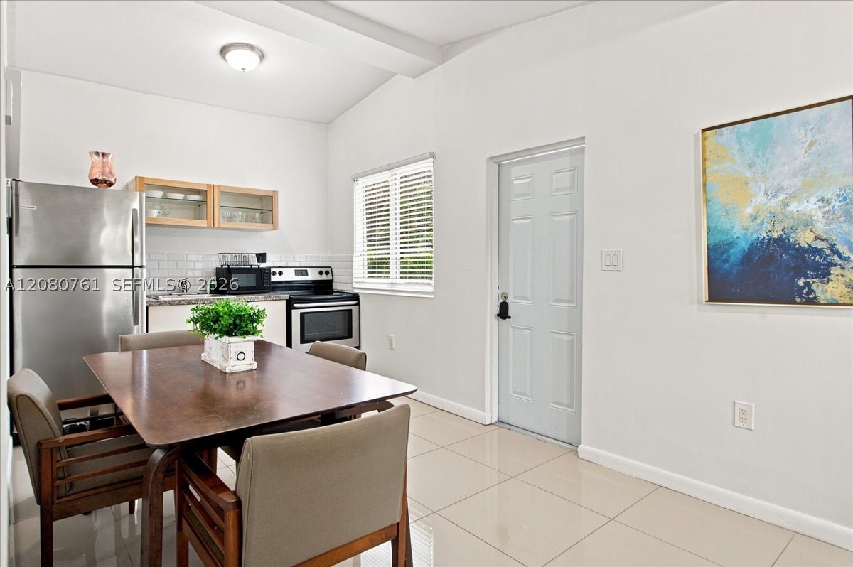 268 NW 34th St Miami, FL 33127