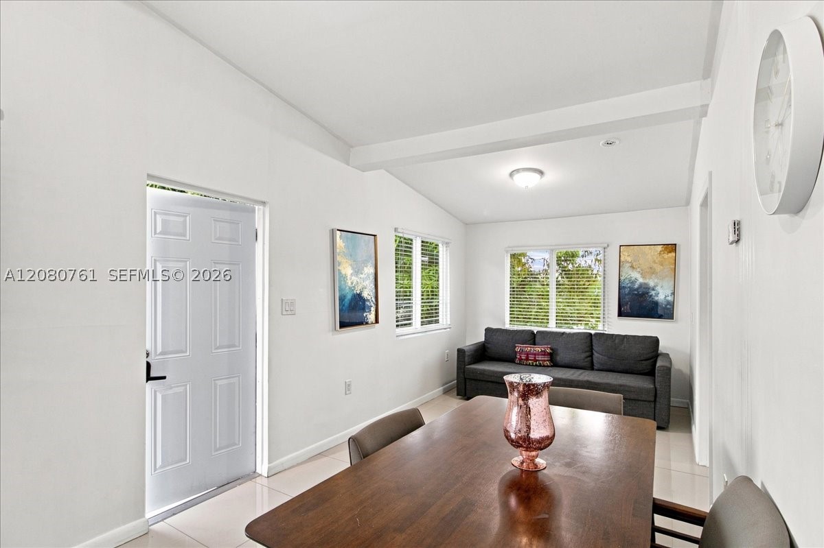 268 NW 34th St Miami, FL 33127