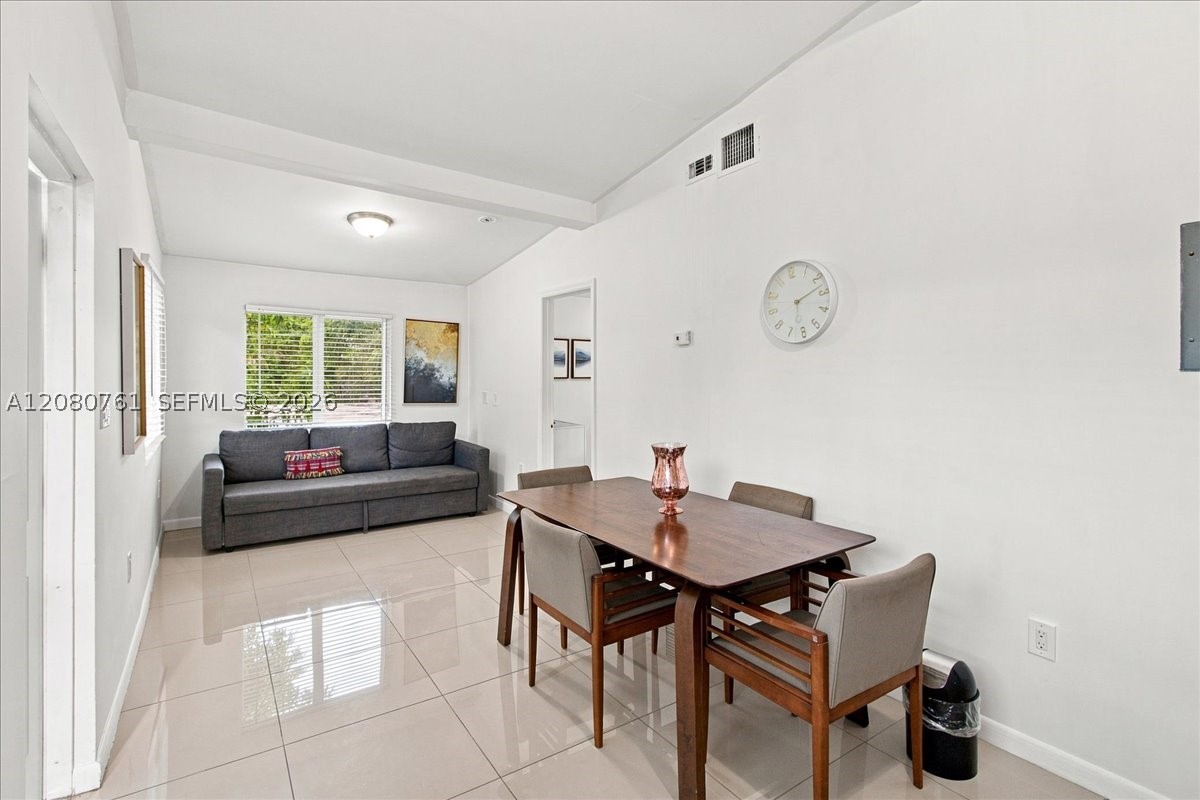 268 NW 34th St Miami, FL 33127