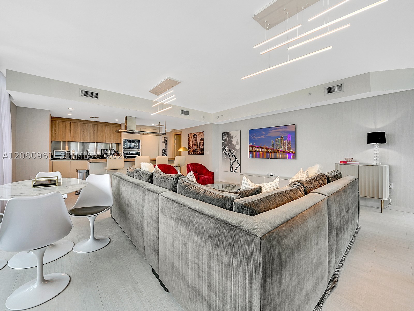 image Brickell Flatiron9
