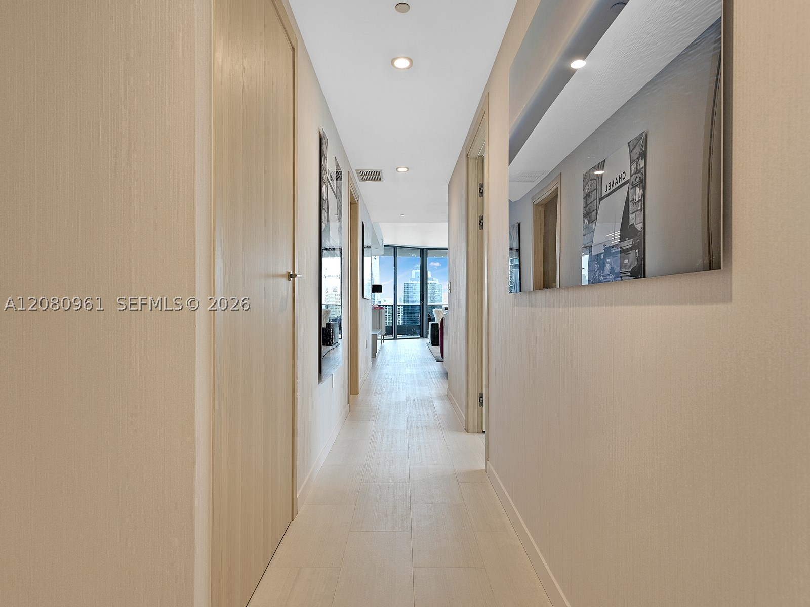 image Brickell Flatiron28