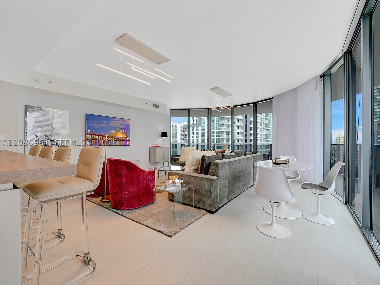 image Brickell Flatiron5