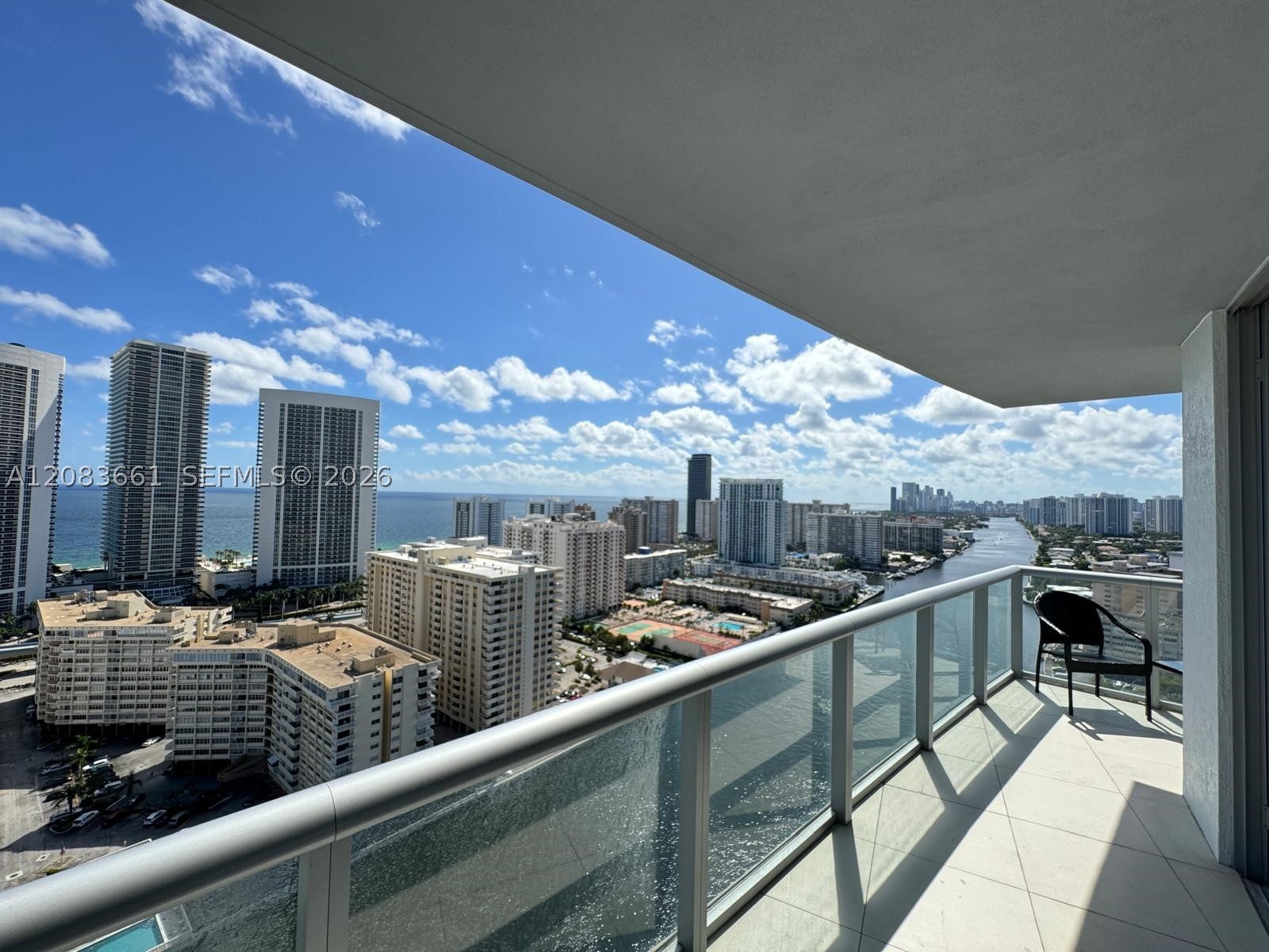 image Beachwalk Condominium21