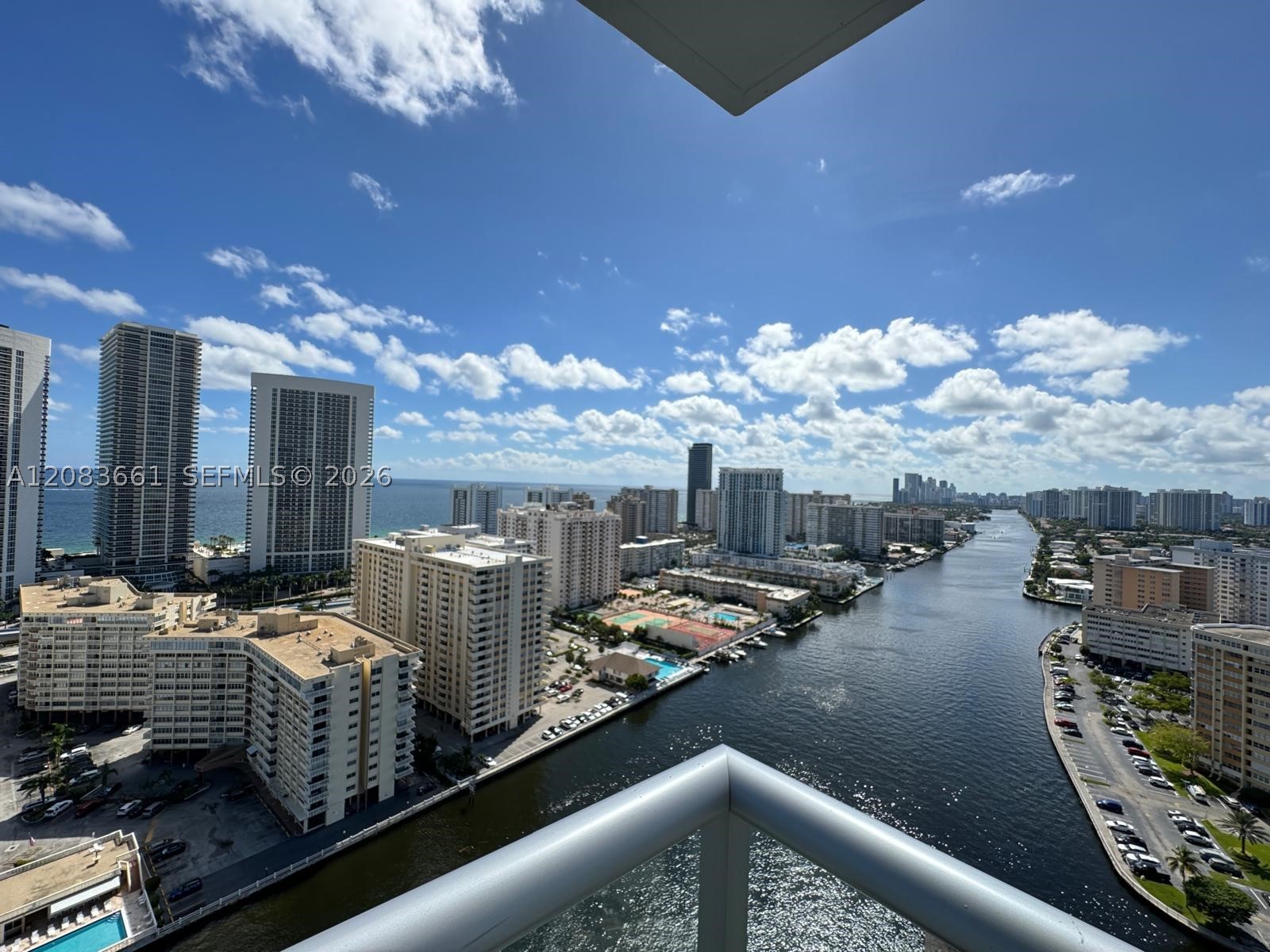 image Beachwalk Condominium22