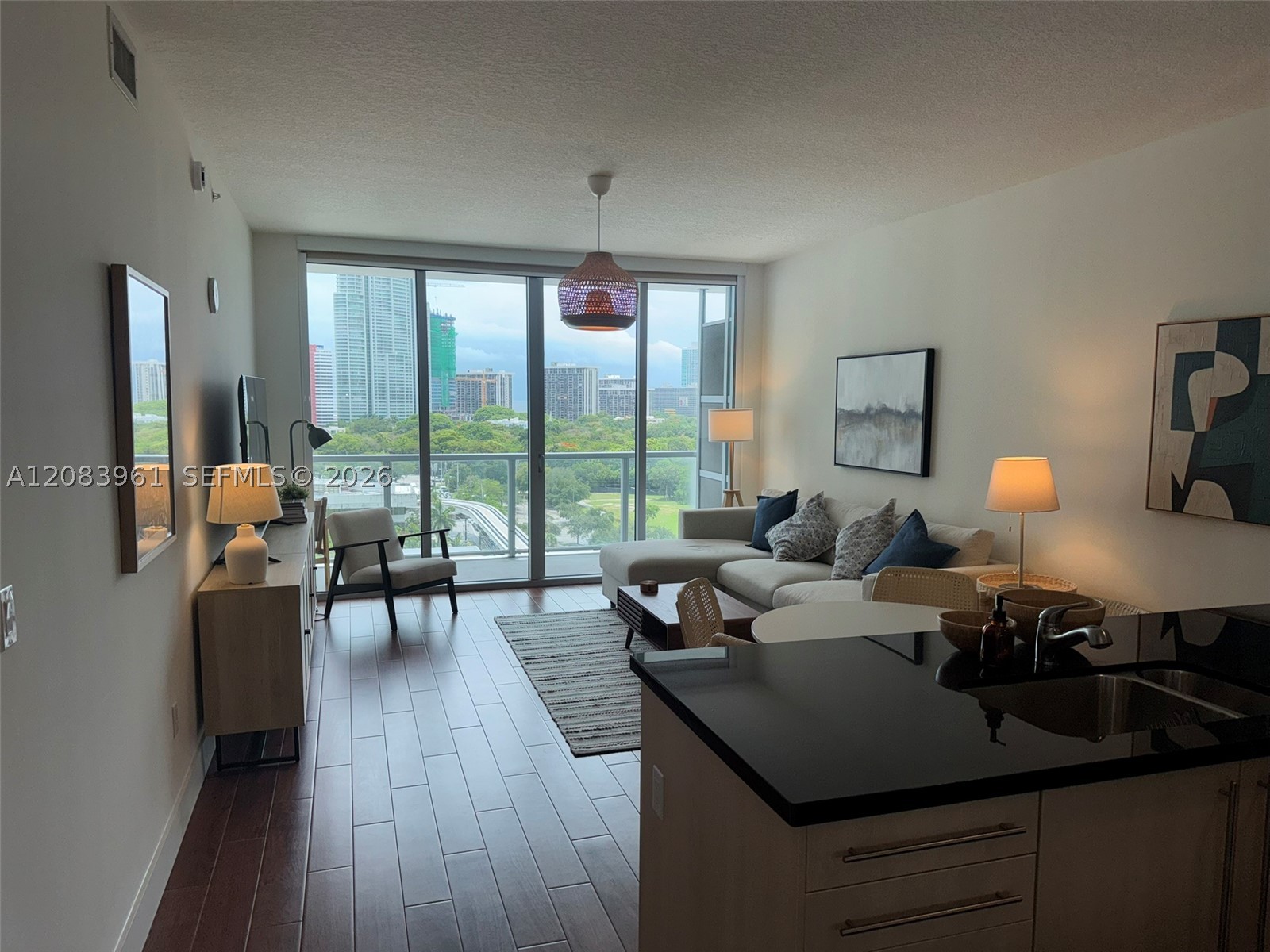 image Axis on Brickell South4