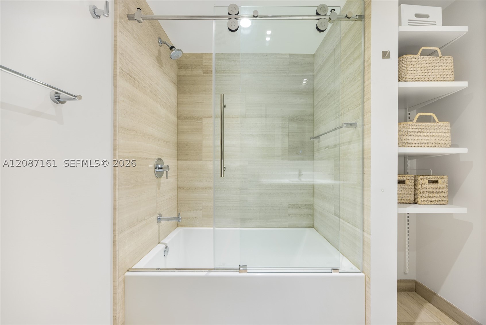image Echo Brickell18