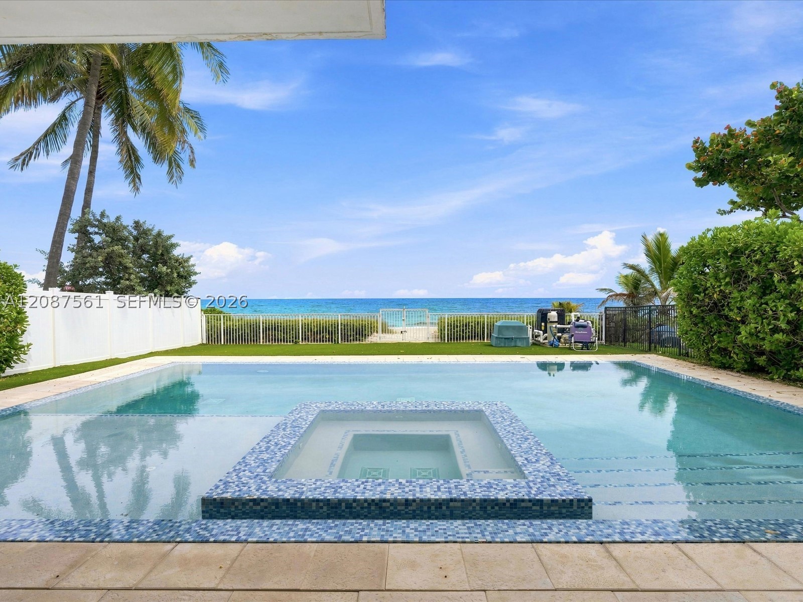 3036 N Atlantic Blvd Fort Lauderdale, FL 33308